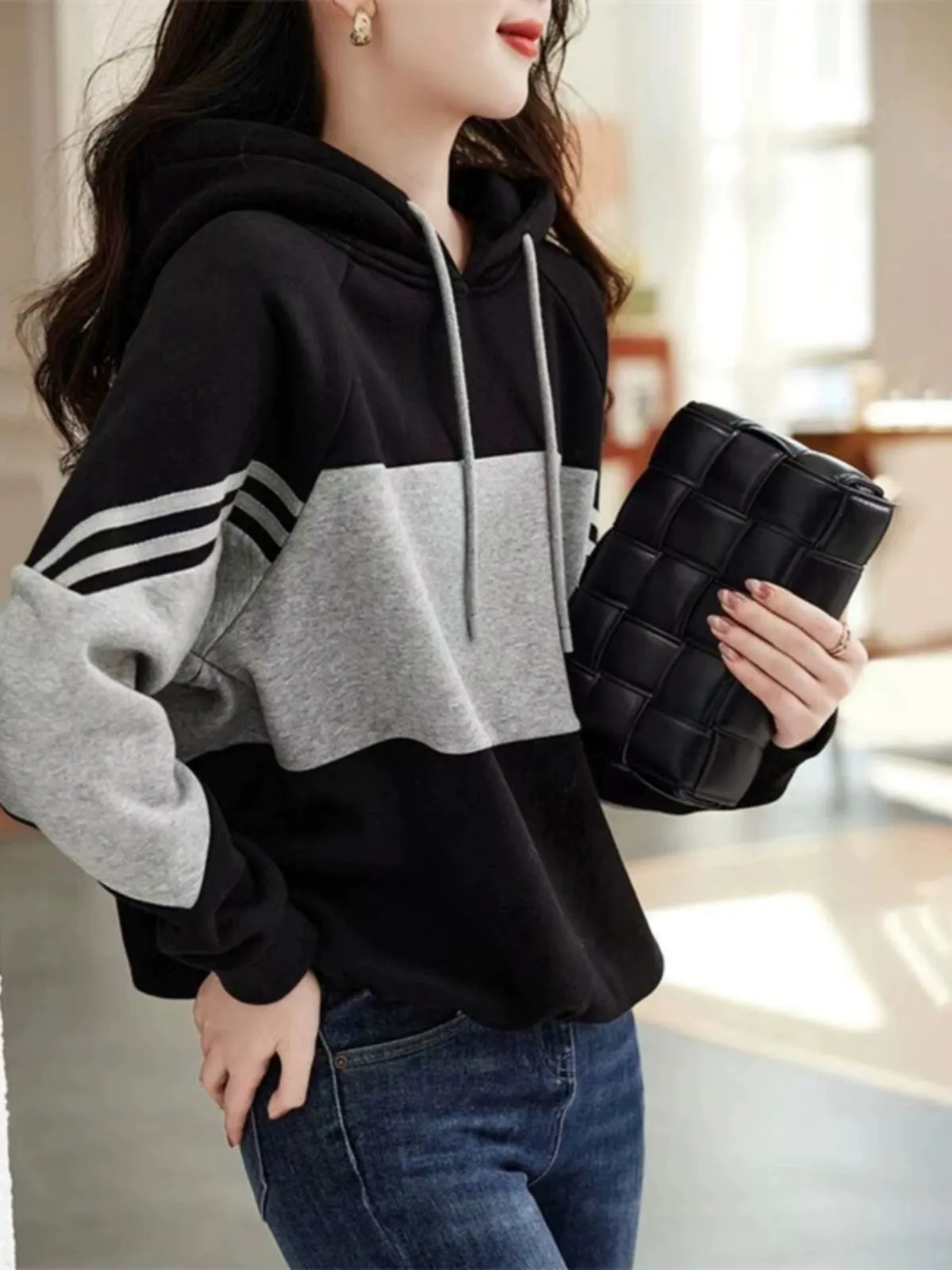 Black Loose Striped Patchwork Casual Hooded Sweater