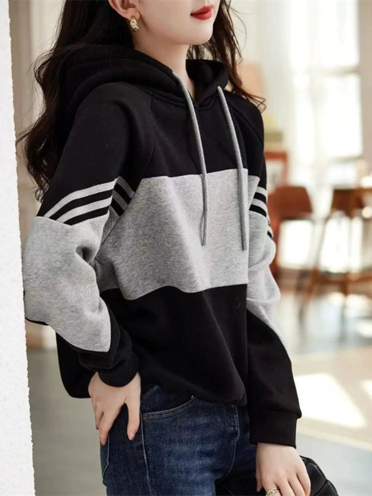 Black Loose Striped Patchwork Casual Hooded Sweater